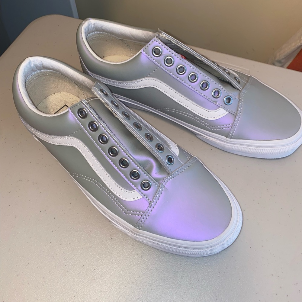 NWT vans shoes size 9.5 womens